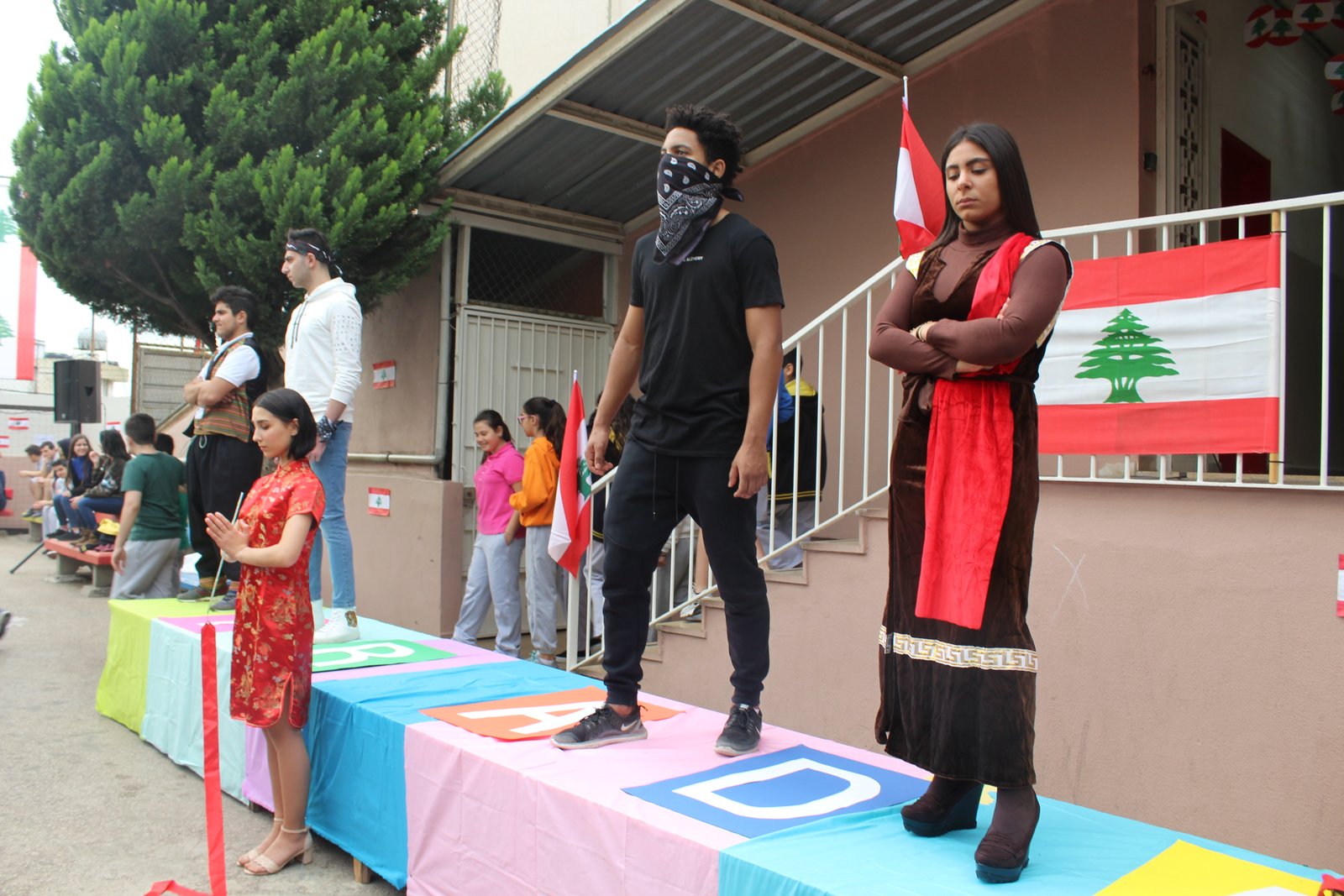 This image has an empty alt attribute; its file name is IMG_0709-4.jpg